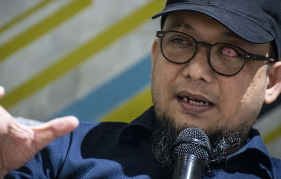 Novel Baswedan feel disappointed with President Joko Widodo (Jokowi) Novel Baswedan feel disappointed with President Joko Widodo (Jokowi)