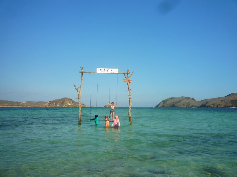 wisata pulau lombok Pantai Tanjung Alan