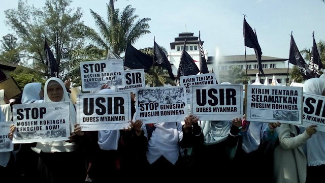 Forum Ulama dan Tokoh Jawa Barat: Jenderal Tito, Kirim Densus 88 Ke Rohingya! Forum Ulama dan Tokoh Jawa Barat: Jenderal Tito, Kirim Densus 88 Ke Rohingya!