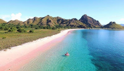 Pantai di Lombok