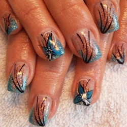 nail designs nails latest glitter manicure becomegorgeous polish skin beauty french nice lines hands