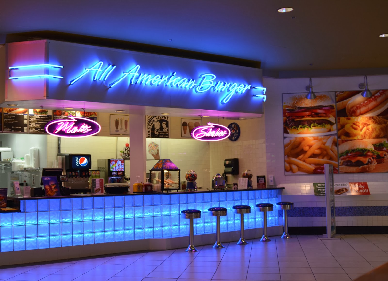 Done Deals Metrocenter Mall Food Court in Phoenix, AZ Reaches 100