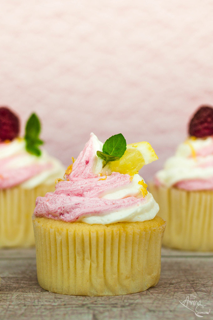 Himbeer-Lemon-Cupcake Himbeer-Lemon-Cupcake