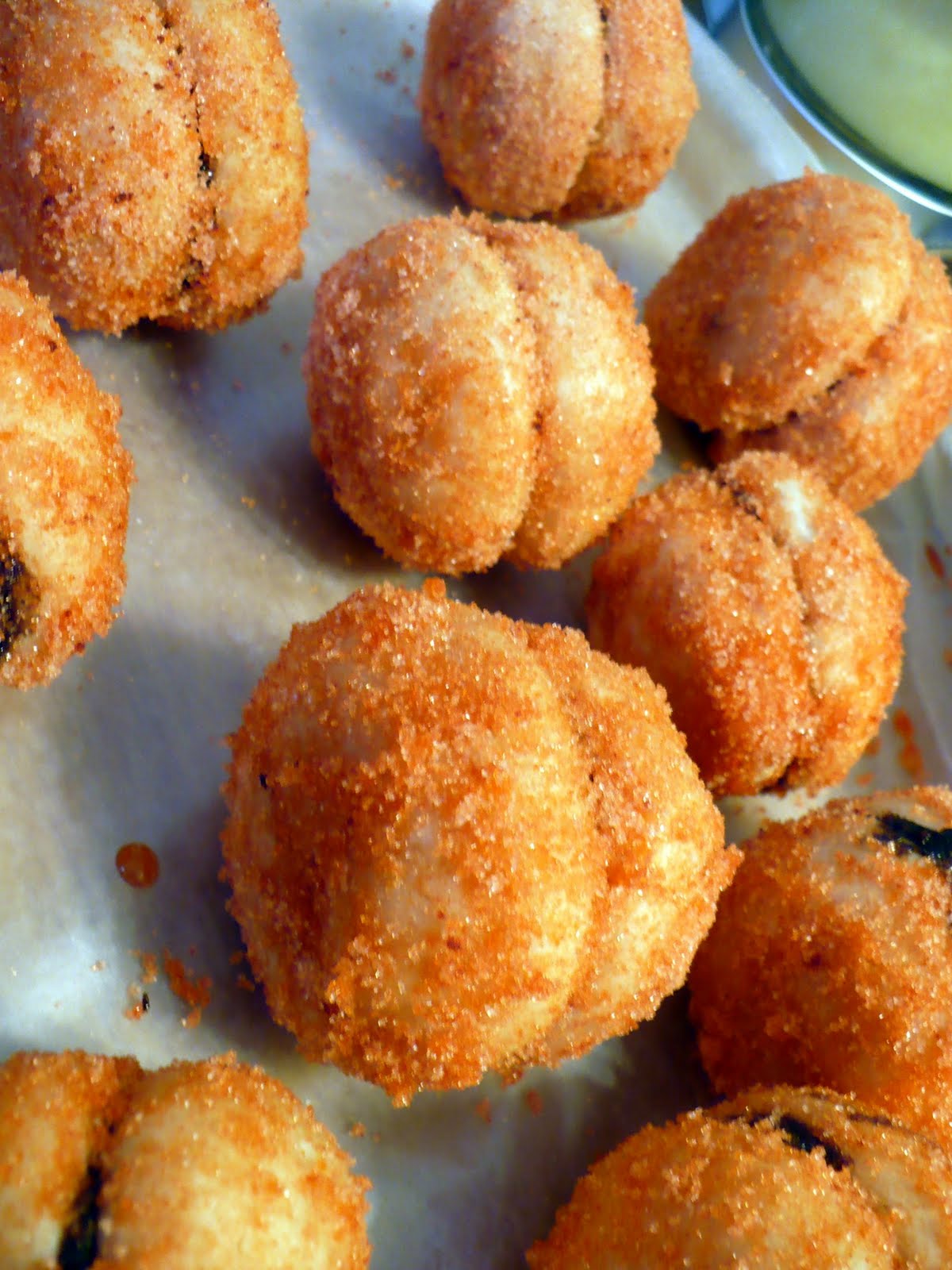 The Baking Bargainista Pesche Italian Wedding Cookies
