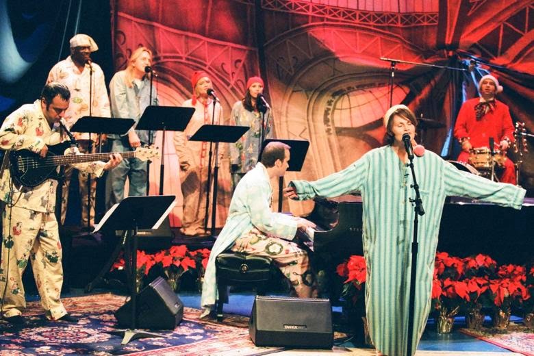 The dB's Repercussion Shawn Colvin Holiday Show 1998