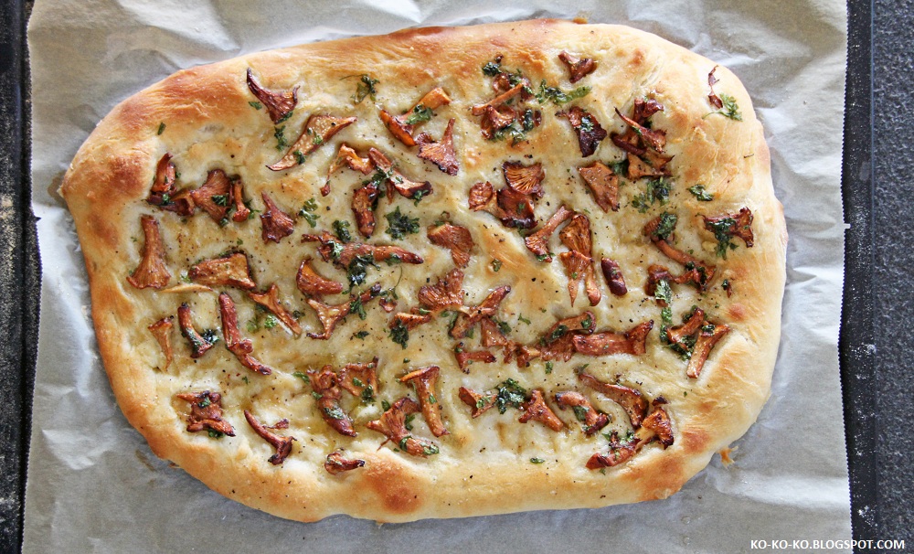 ko ko ko Pizza bianca z kurkami