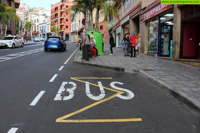 El Ayuntamiento de Santa Cruz de La Palma ampliará el espacio de estacionamiento de las guaguas en la Avenida del Puente