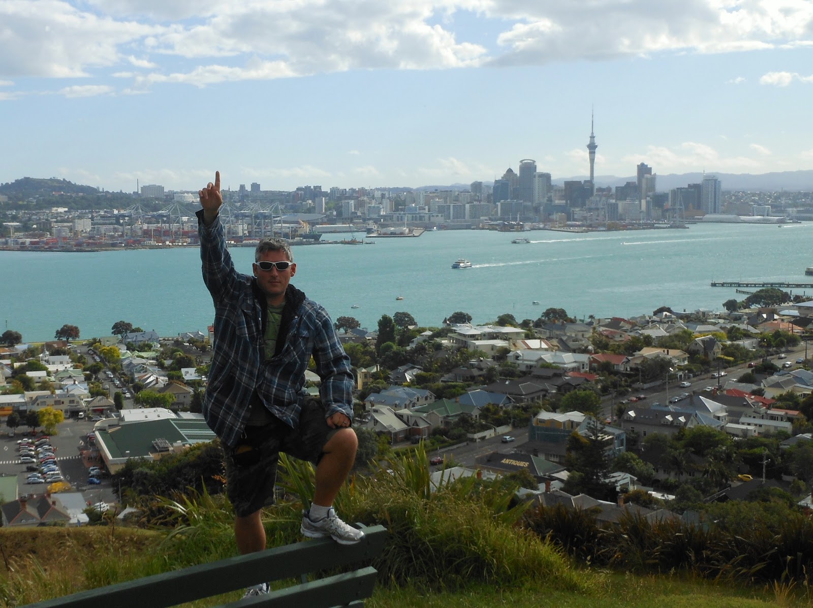 1000 Hikes in 1000 Days Day 387 Davenport & Auckland