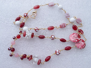 BELLEE BEADZ: STRAWBERRY SOUFFLE BL1012-12 S$65 RESERVED
