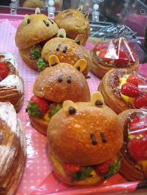 Παίζω με το φαγητό μου - I play with my food