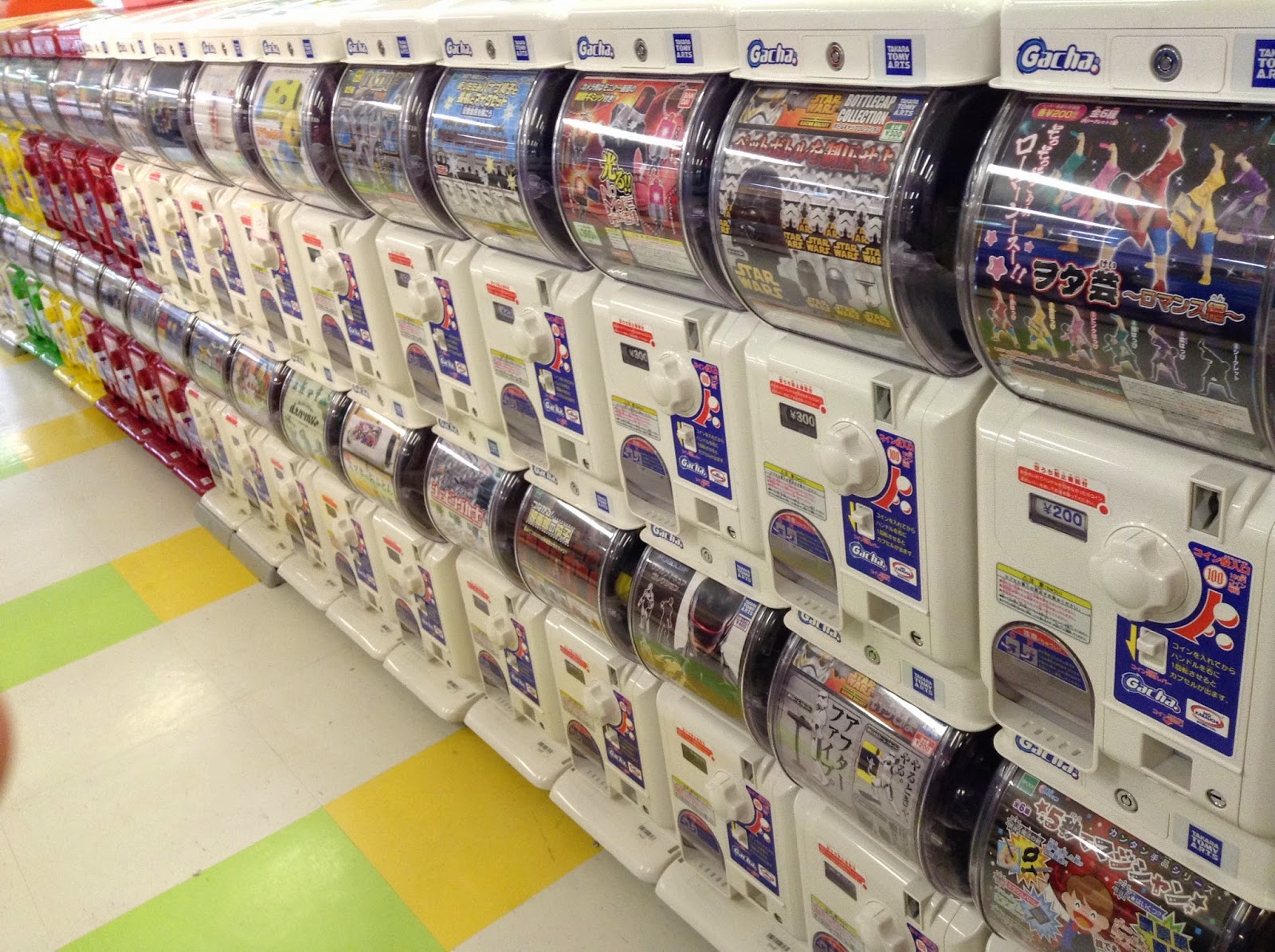 The Tokyo Tiki Room: Gacha Machine Attack!!! New Star Wars and Disney ...