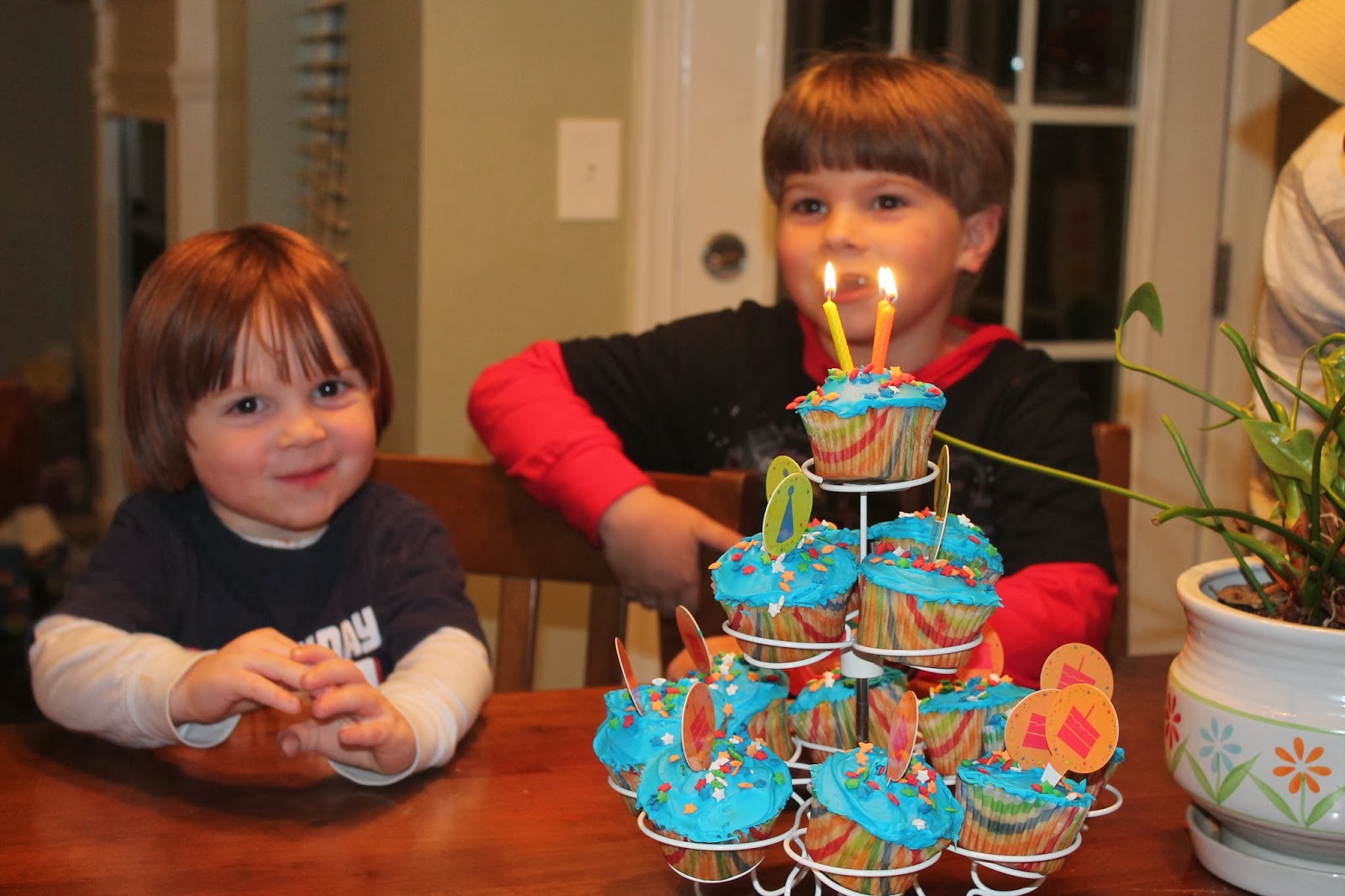 Baseballs and Bows: Happy 3rd Birthday Hudson!