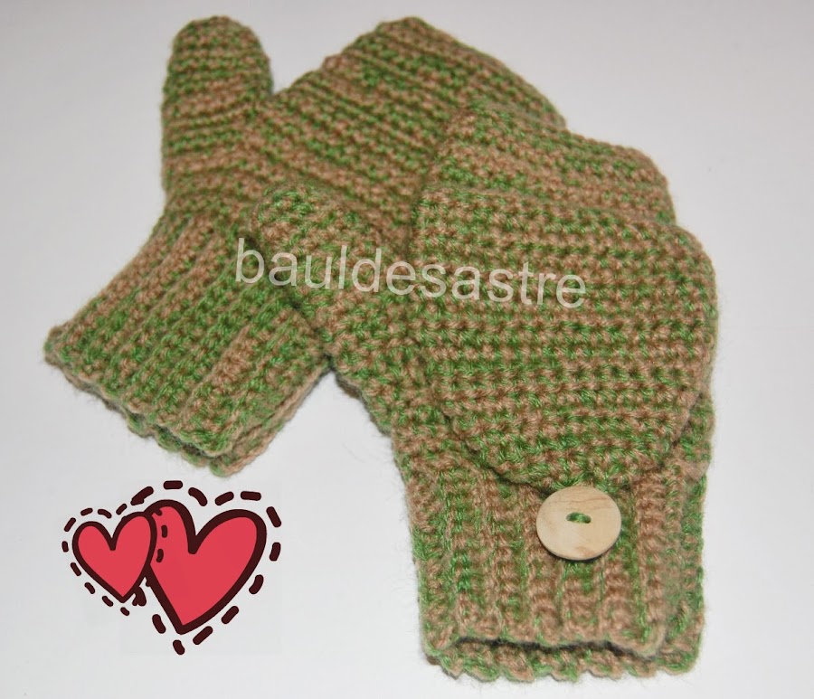 mitones con botón 02