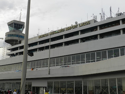 Lagos airport beggars on a rise