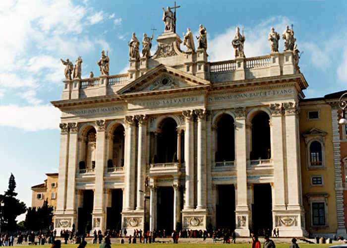 Hoje é celebrada a dedicação da Basílica mais antiga da Igreja Católica ...