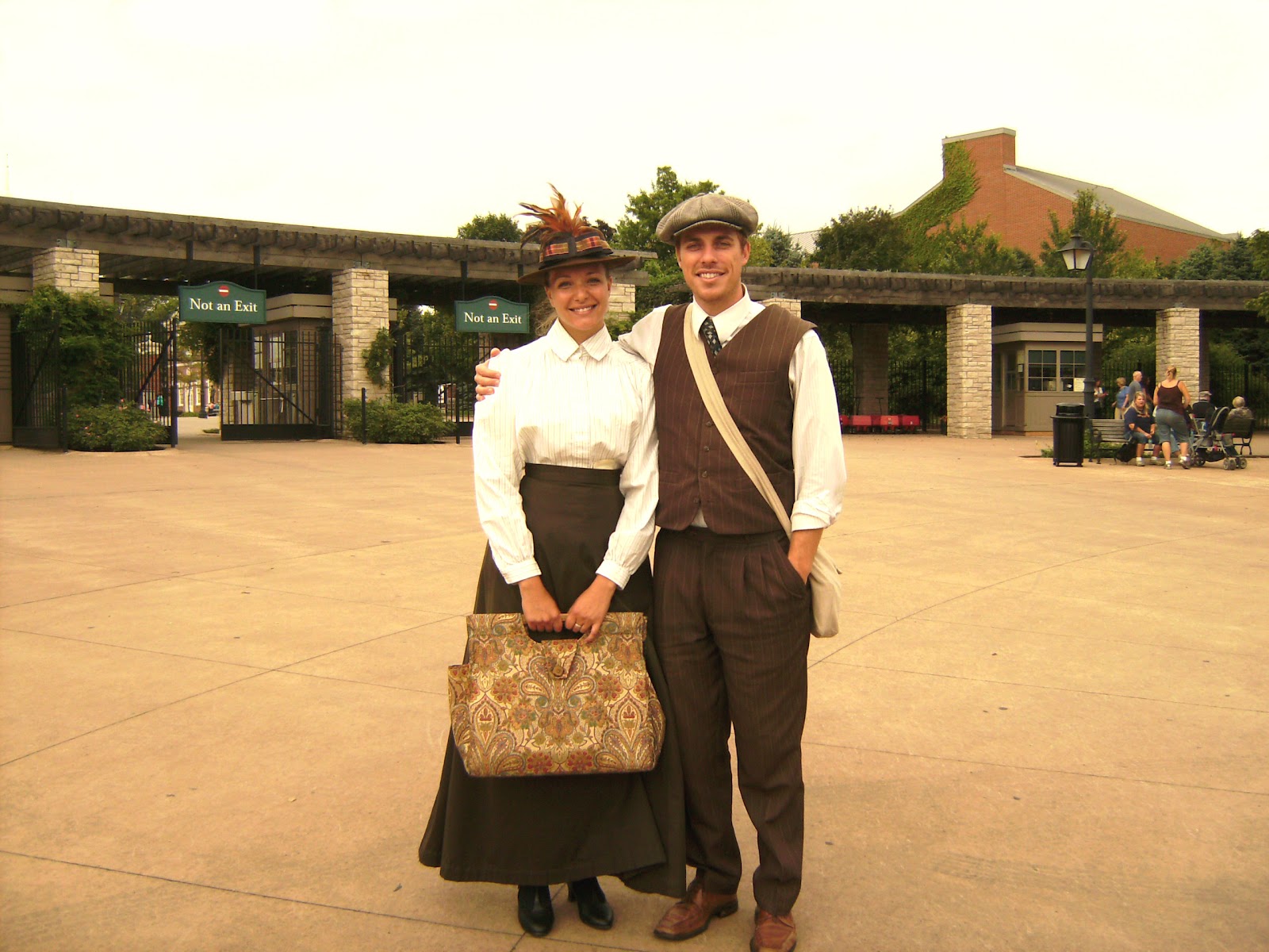 Relevant Tea Leaf 2012 Greenfield Village & Cotswold Cottage Visit