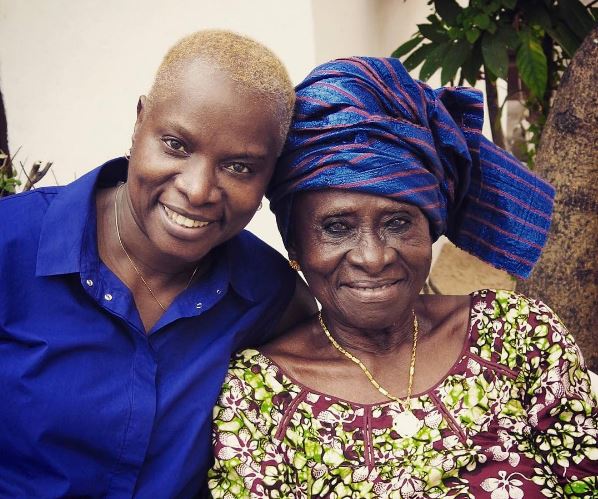 Angélique Kidjo en deuil: l'artiste béninoise pleure le décès de sa mère