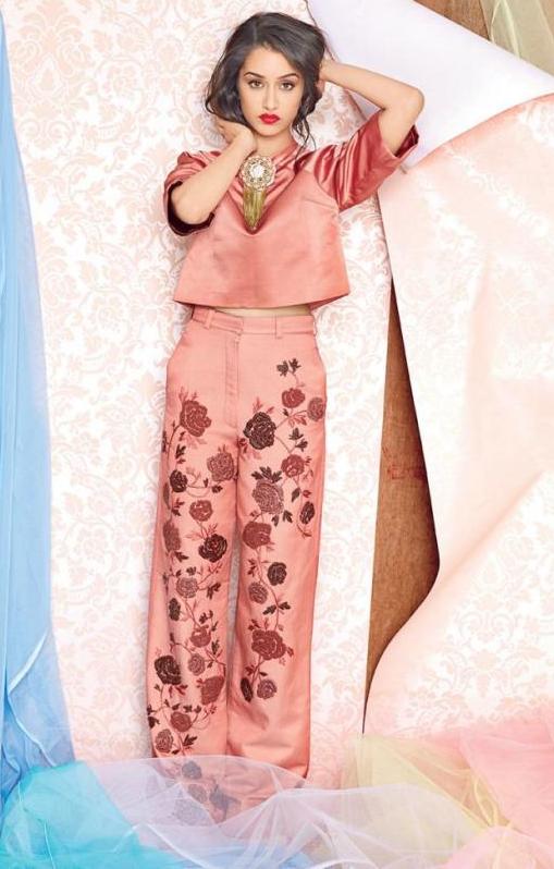 Shraddha Kapoor Hot Photoshoot For Cosmopolitan Magazine - Spicy Ammayi