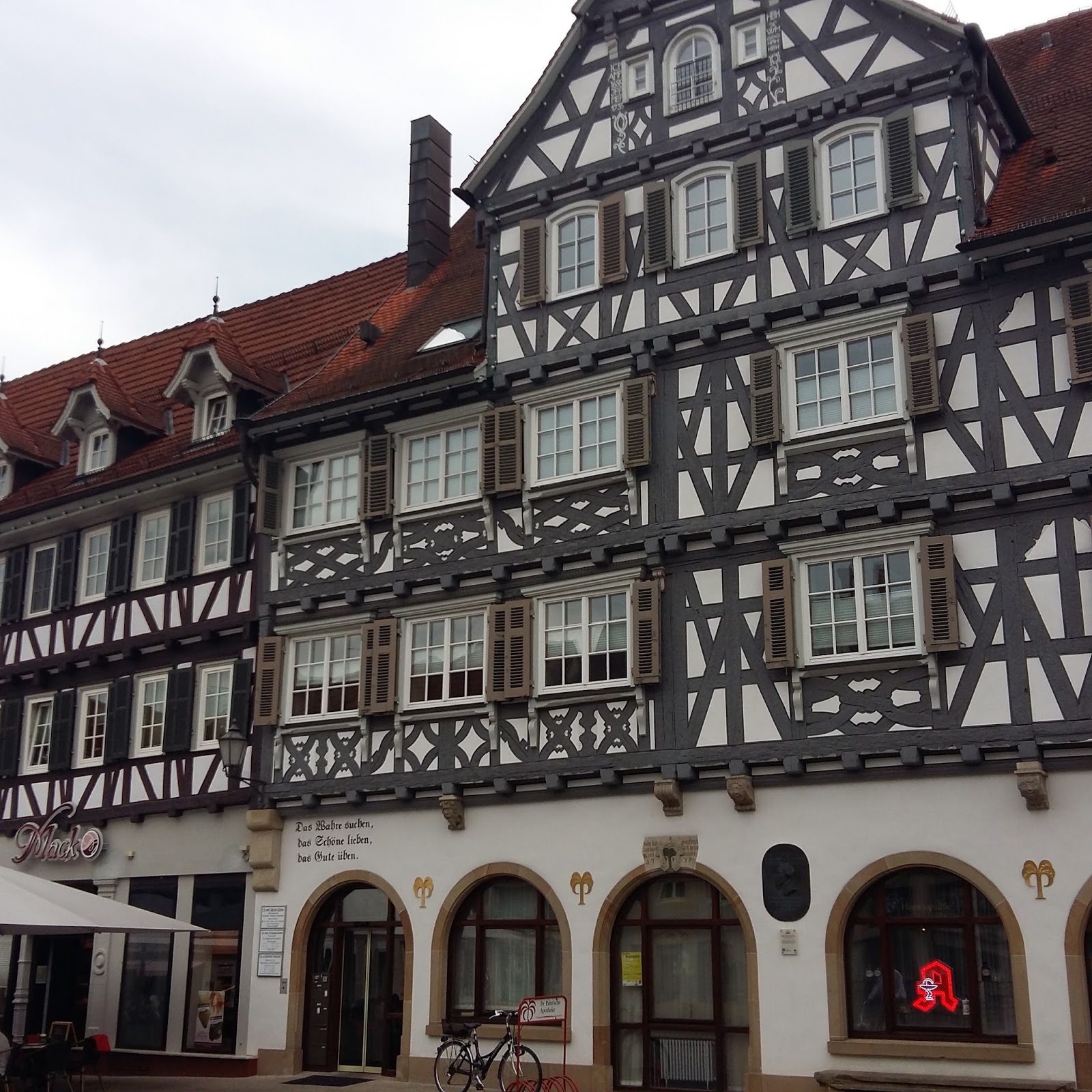 Wege In Der Region Stuttgart Rundgang Durch Die Innenstadt Von
