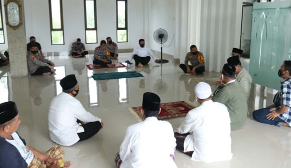 Eko Indra Heri Kunjungi Pengurus FKUB Sumatera Selatan Eko Indra Heri Kunjungi Pengurus FKUB Sumatera Selatan