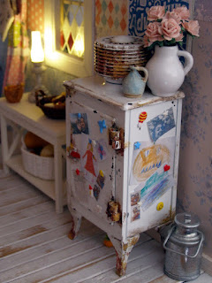 Pequeñeces: La cocina- The kitchen