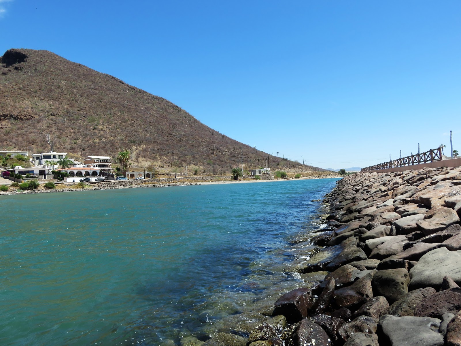 sancarlosfortin Un rapido paseo de sabado por la cambiante playa colonia de miramar en Guaymas