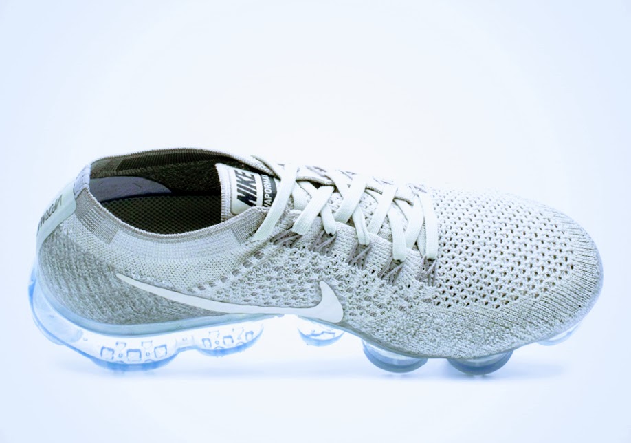 nike vapormax pale grey
