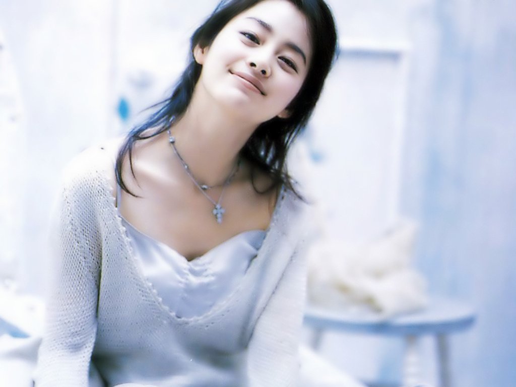 Kim Tae Hee Artists From Asia