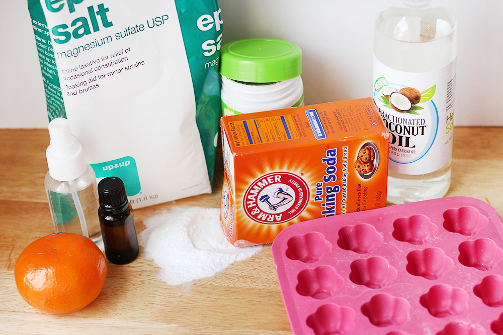 Southern Mom Loves: DIY Orangesicle Fizzy Bath Bombs