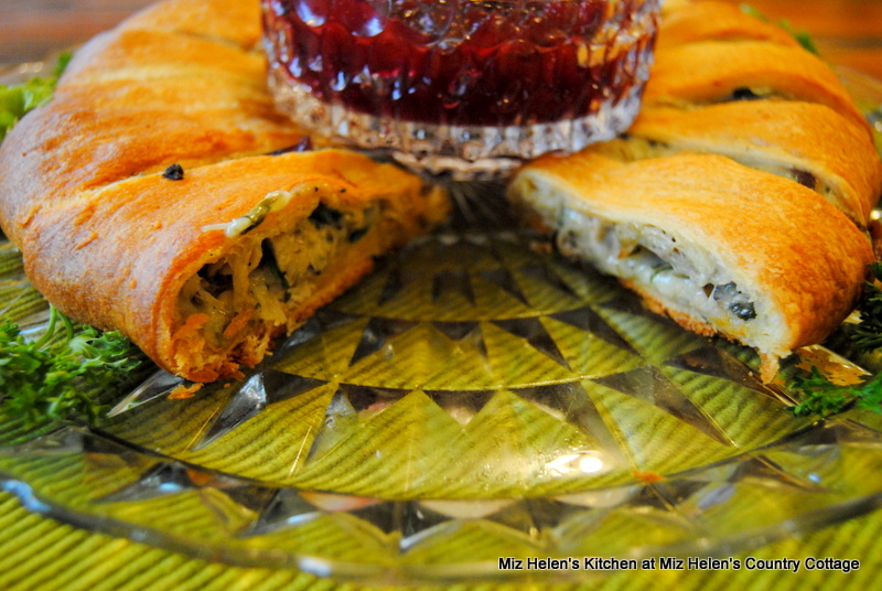 Cranberry Turkey Ring