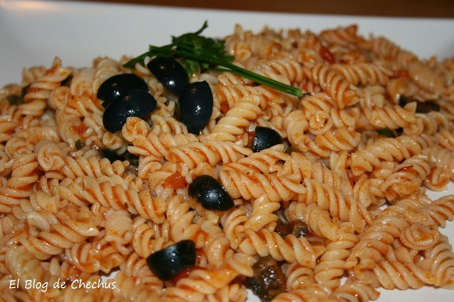 El Blog de Chechus, Chechus Cupcakes, Putanesca, Pasta con con anchoas y alcaparras