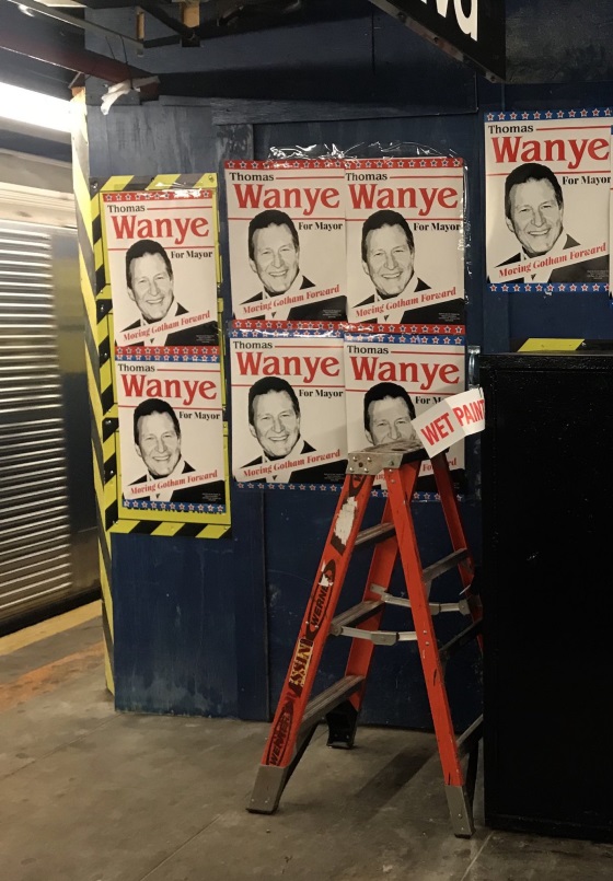 Carteles de la campaña electoral de Thomas Wayne para alcalde de Gotham