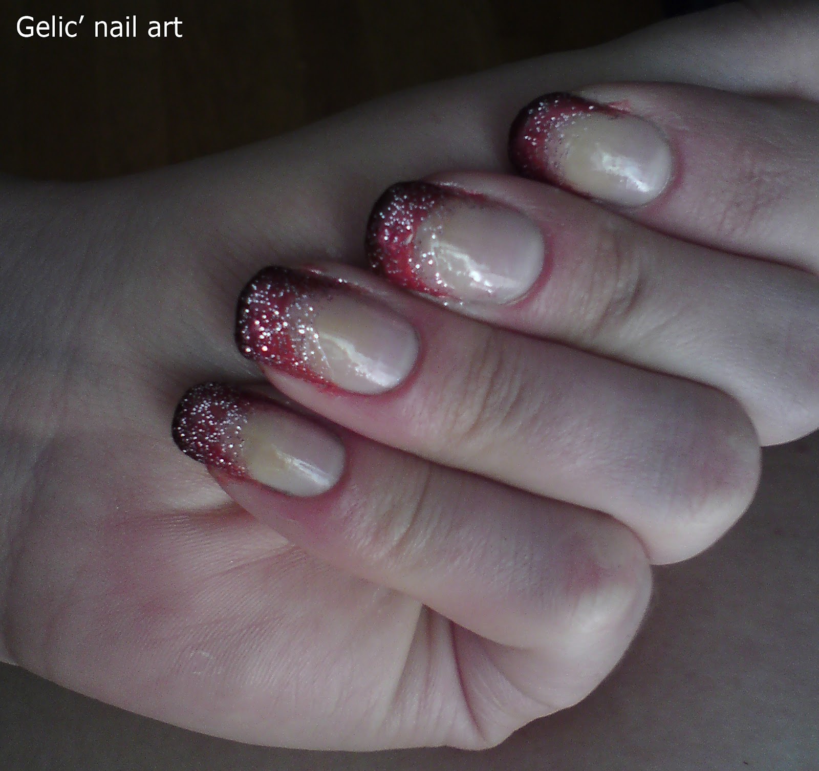 Gelic' nail art: Brown gradient funky french with glitter