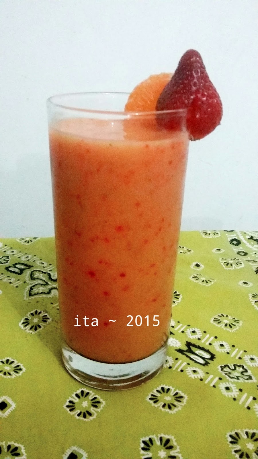 yummy tasty Strawberry mango juice yummy tasty