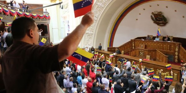 Nueva ley constitucional condena hasta con 20 años de cárcel por “delitos de odio” Nueva ley constitucional condena hasta con 20 años de cárcel por “delitos de odio”