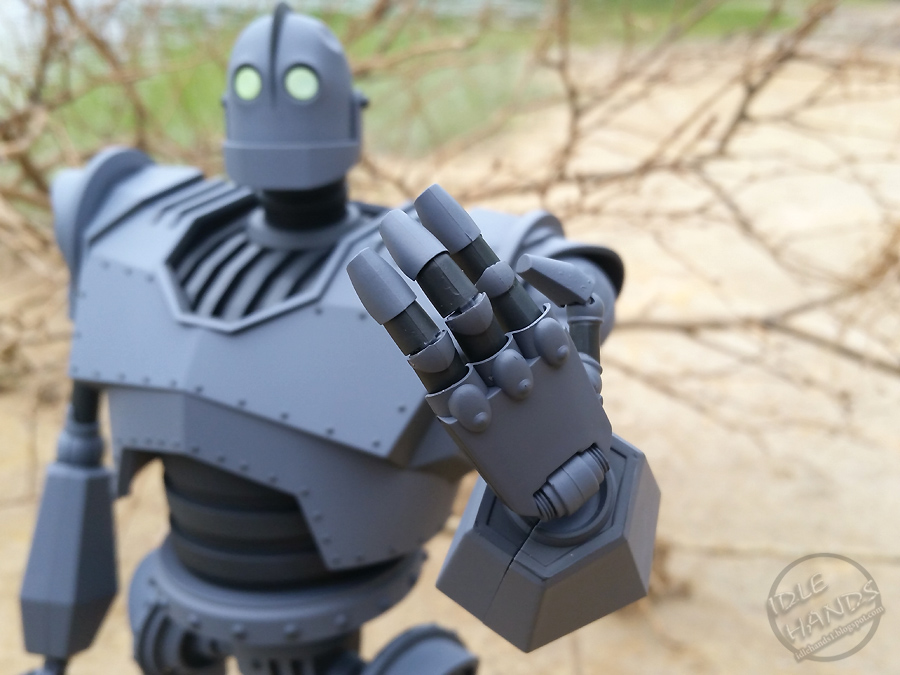 mondo figure