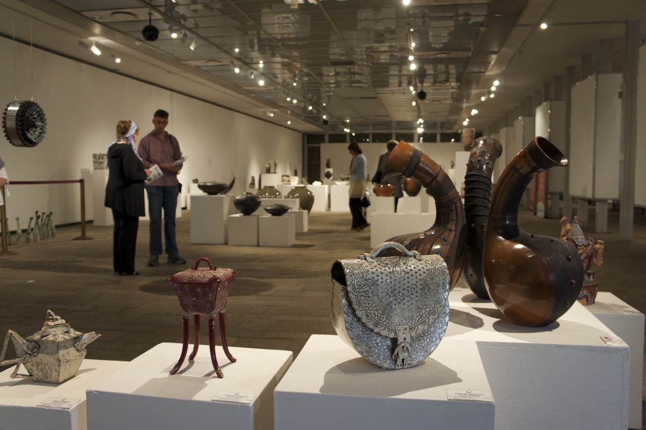 EUGENE HŐN CERAMIC ARTIST Corobrik National Ceramics (Awards