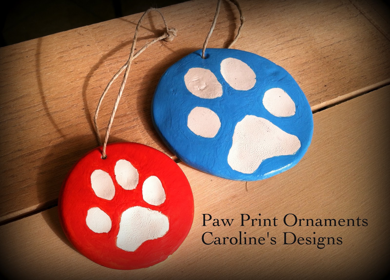 caroline-s-designs-paw-print-ornaments