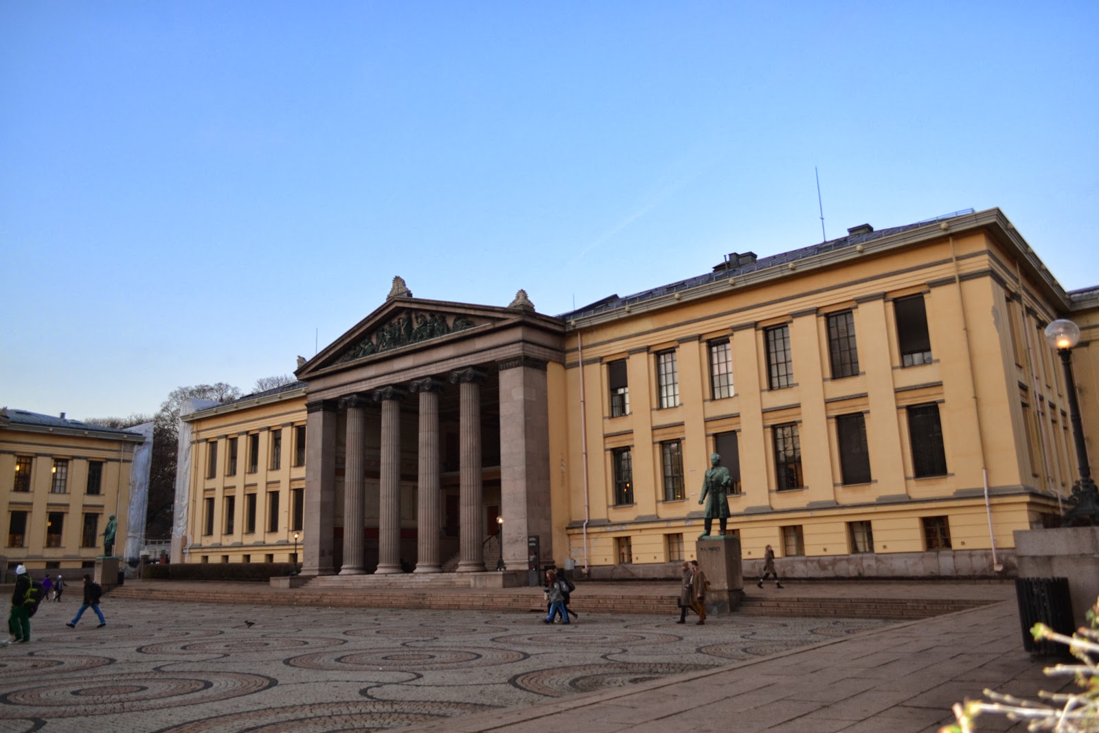 Travel diary of an idiot: OSLO, NORWAY