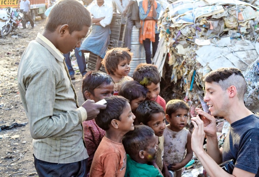 Contoh Kultum Tentang Akhlakul Karimah (Terpuji) Kultum Contoh Kultum Tentang Akhlakul Karimah (Terpuji) Kultum