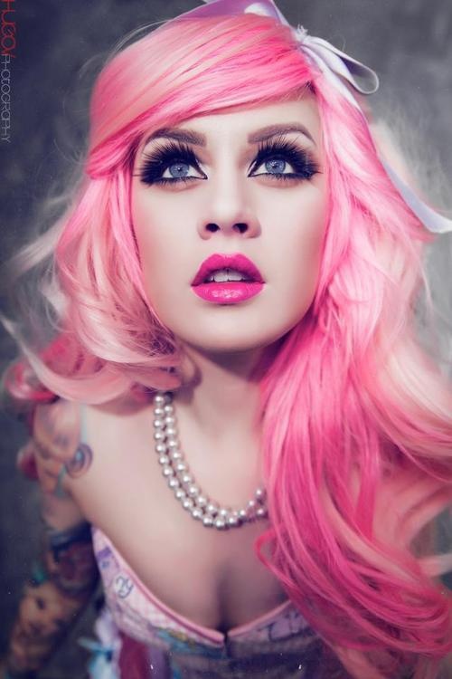 Girls In Vogue Trendy Hairstyles Hot Fashion Pink Hair Coloring Wallpapers Download Free Images Wallpaper [coloring876.blogspot.com]