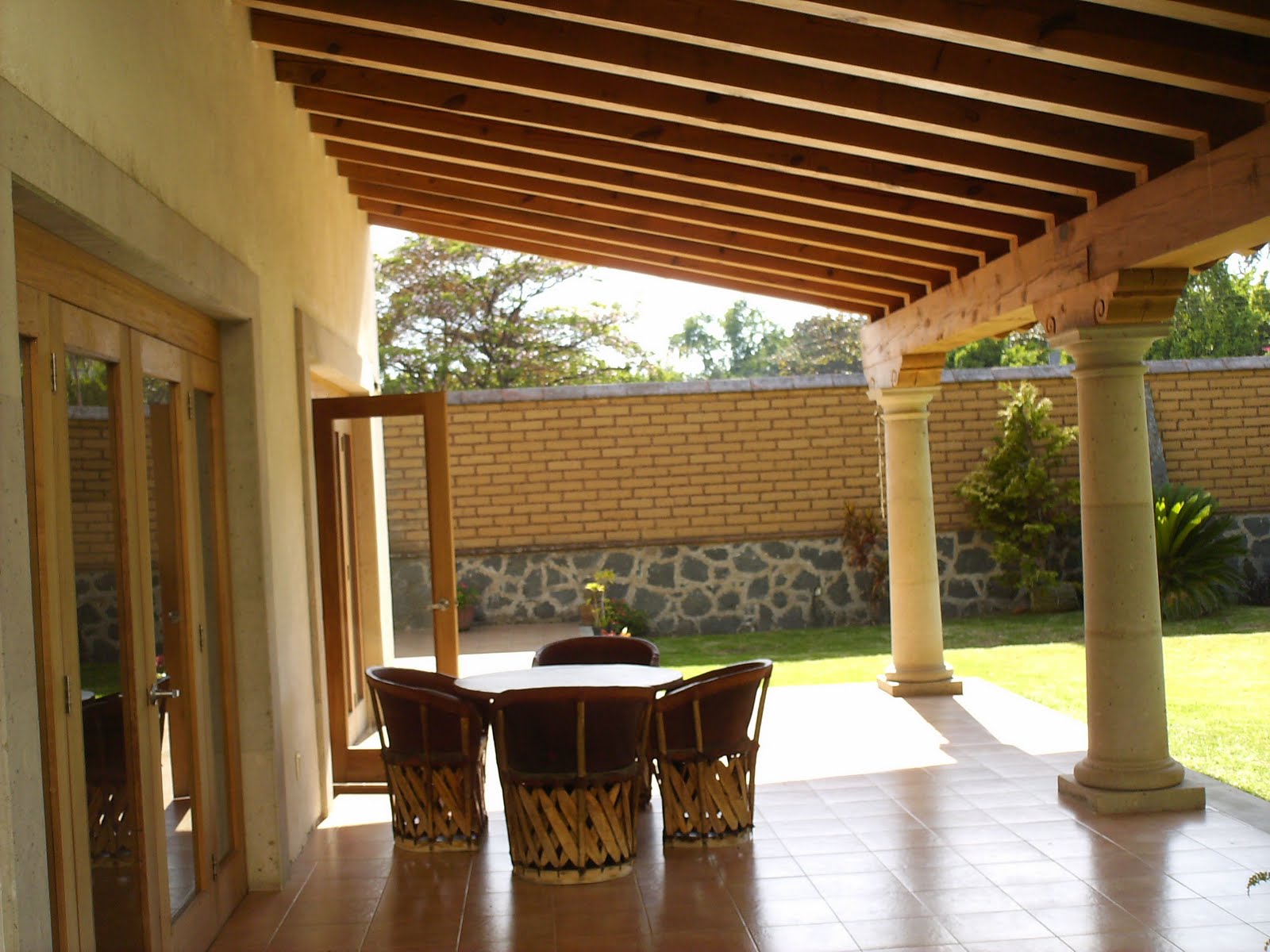 Cuernavaca Bienes Raíces Hermosa casa tipo Hacienda, zona céntrica de