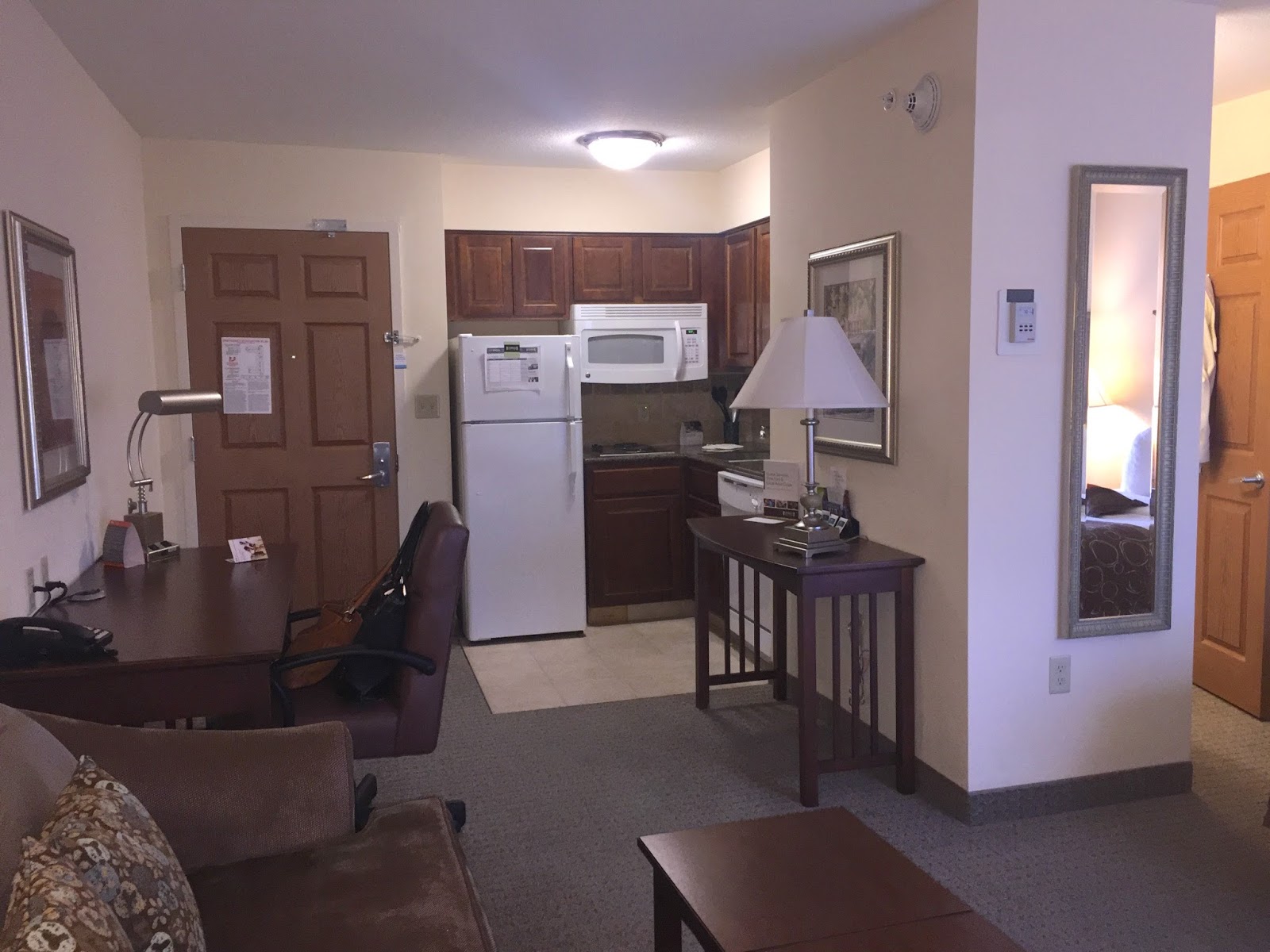 Travel Reviews & Information Fort Wayne, Indiana / Staybridge Suites