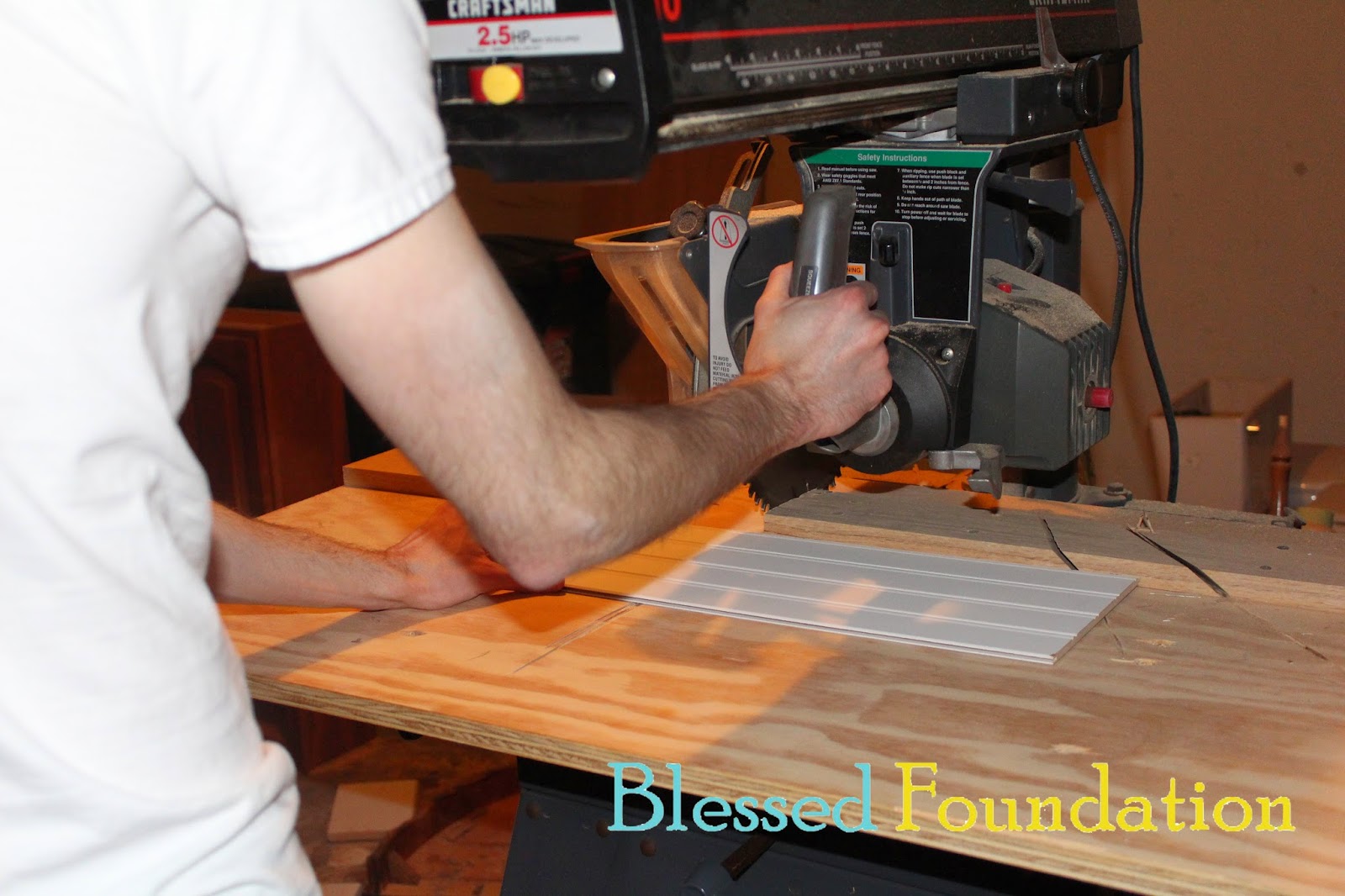 Blessed Foundation: Post 15: Dining Room Part 3 -- Beadboard Ceiling