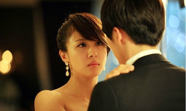 Chồng già lấy vợ trẻ không phải bao giờ cũng là tiên Chồng già lấy vợ trẻ không phải bao giờ cũng là tiên