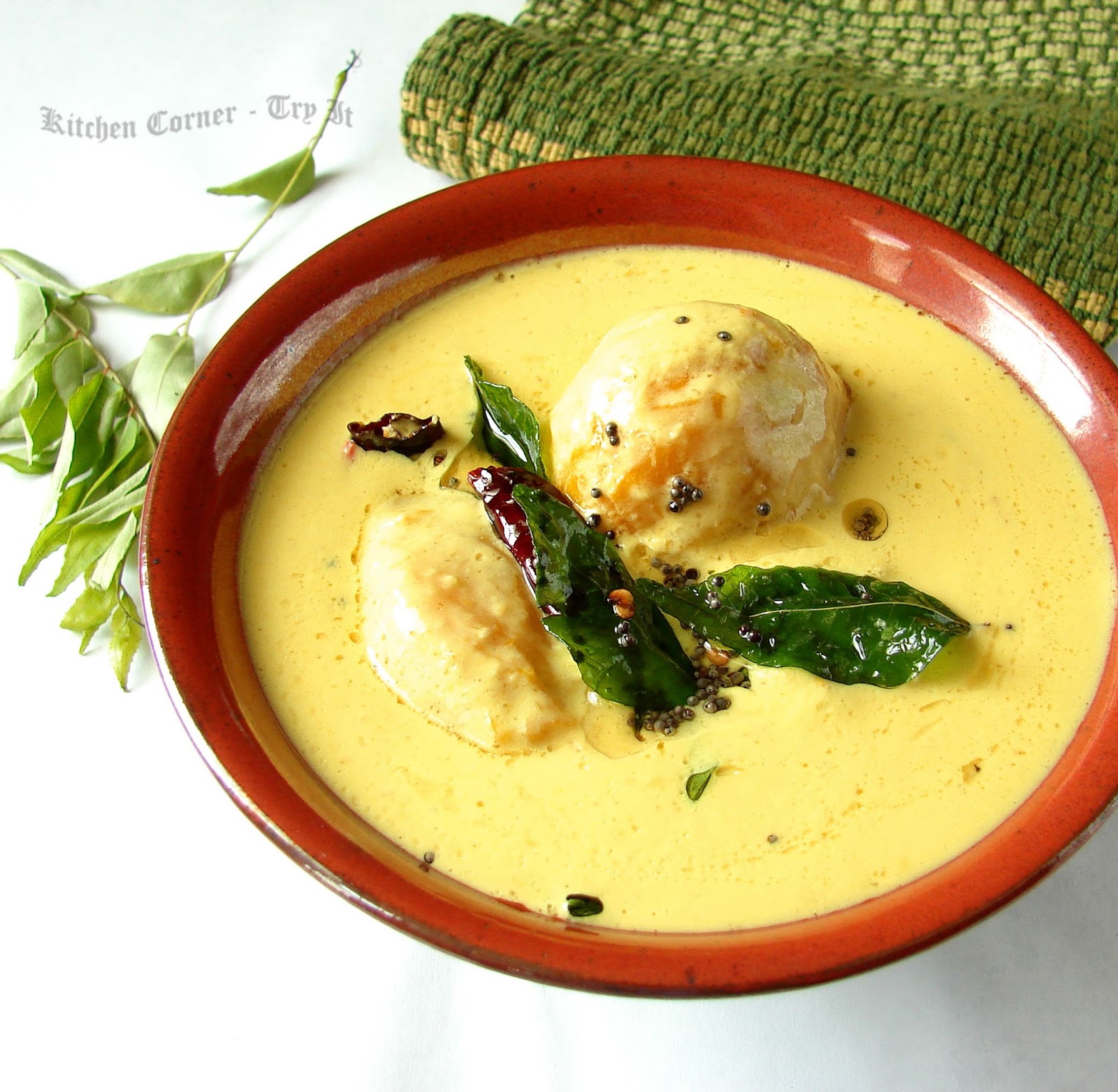 Mambazham Pulissery/Mango and Spiced Yogurt Curry