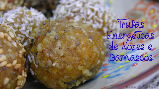 Trufas Energéticas de Nozes e Damascos