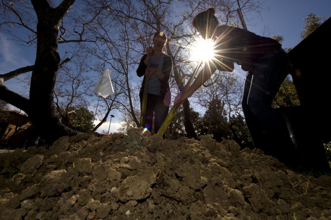 Groundwater absorption dating