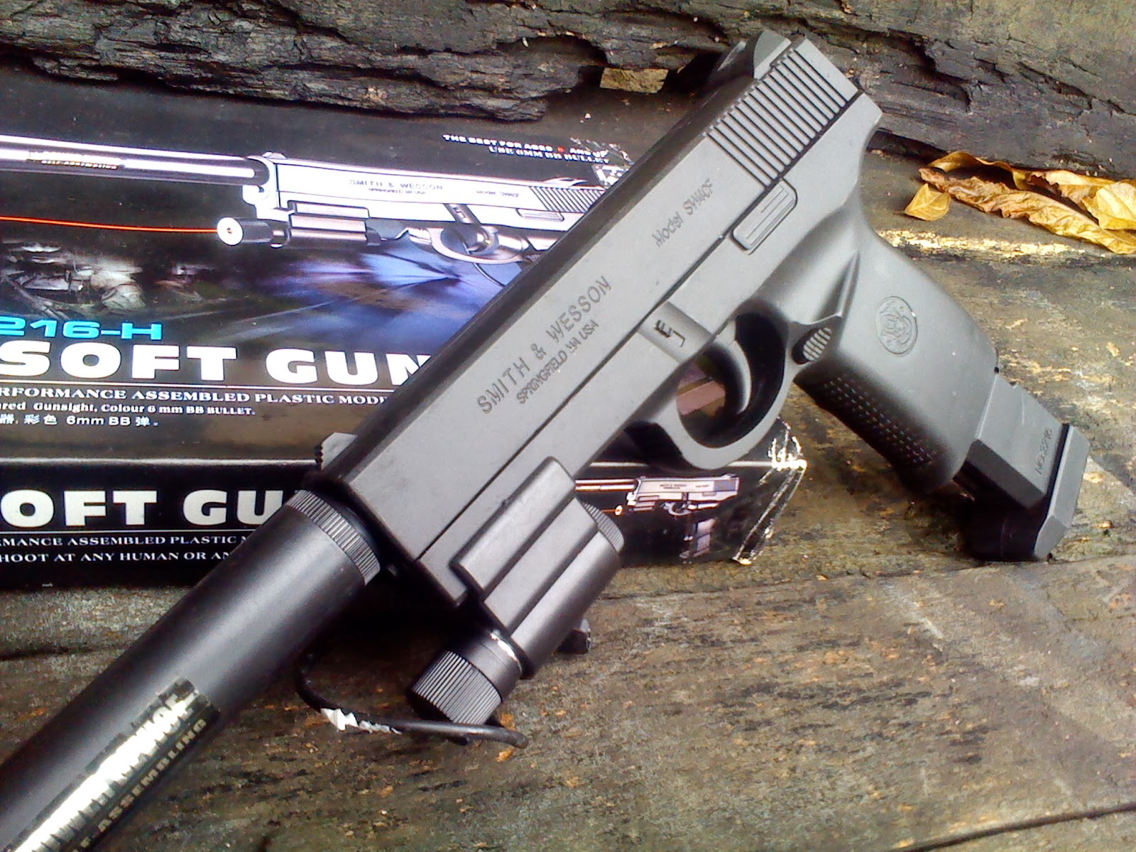 jual Pistol Airsoft Gun Spring Glock 17 SMITH AND WESSON USA Grosir