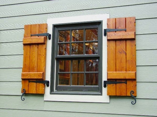 Shutters in wood &#8211; protection and style!